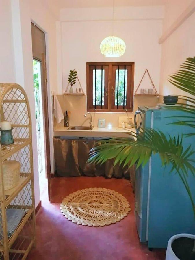 Le Cabanon Apartment Dickwella Exterior photo